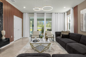 7 Bedroom- 5,5 Bathroom- Windsor Island